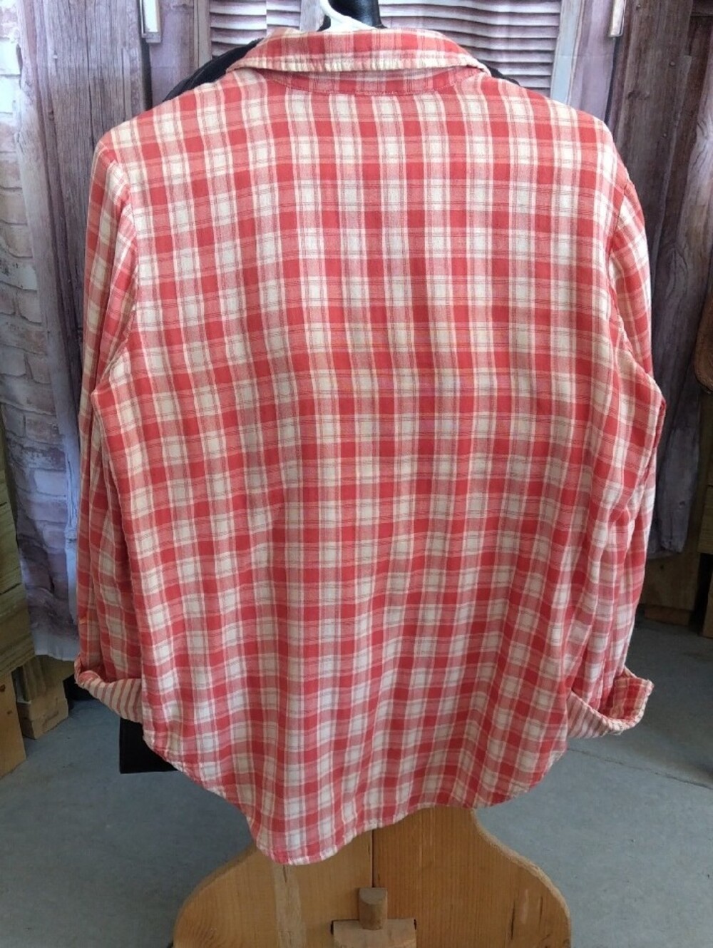White Crow Coral,Orange& Cream Plaid Button-Down Shirt - Picture 11 of 11